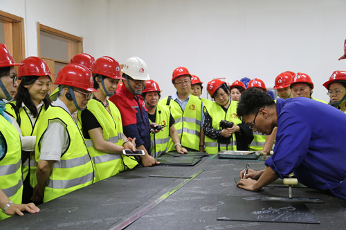15C491095950-16344 15C491095950-16344